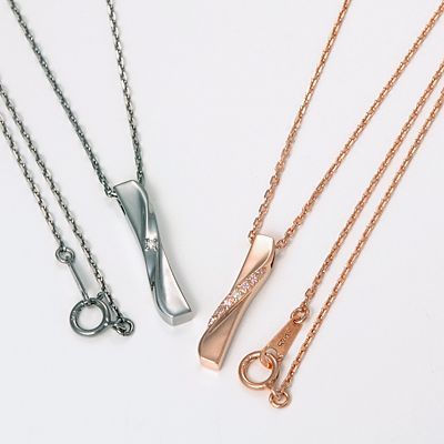 シルバーペアネックレス