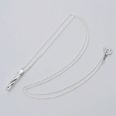 シルバーネックレス