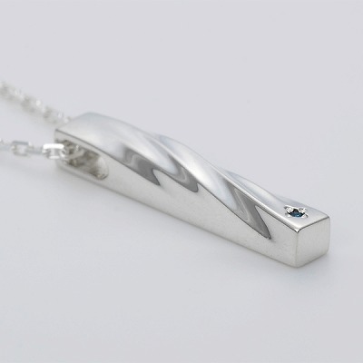 シルバーペアネックレス