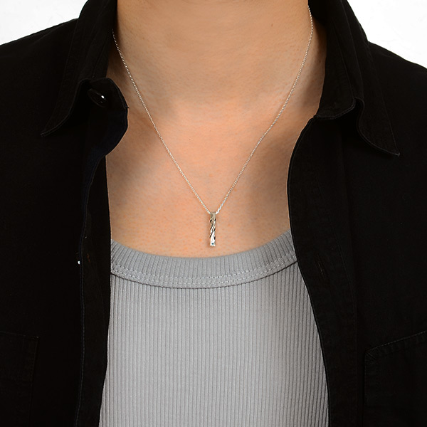 シルバーペアネックレス