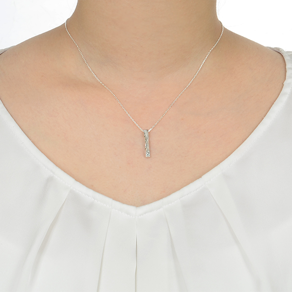 シルバーペアネックレス