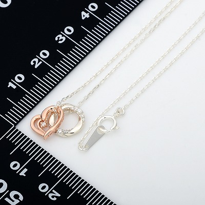 シルバーネックレス