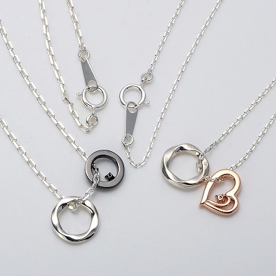 シルバーペアネックレス