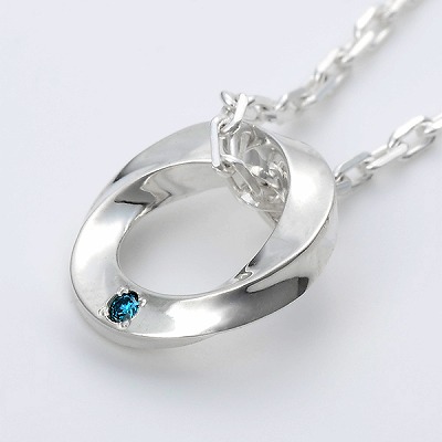 シルバーネックレス