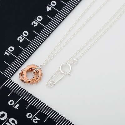 シルバーネックレス