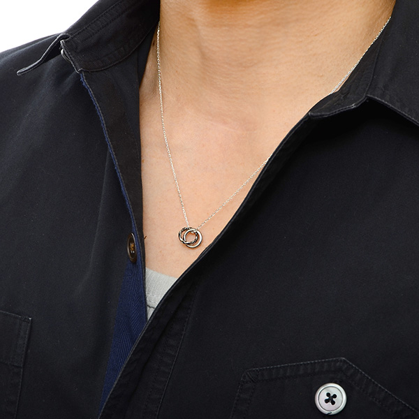 シルバーネックレス