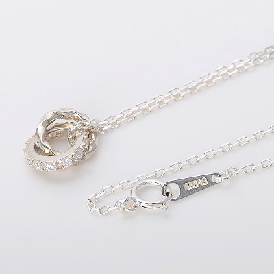 シルバーネックレス