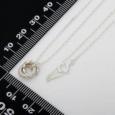 シルバーネックレス