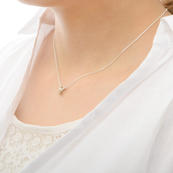 シルバーネックレス