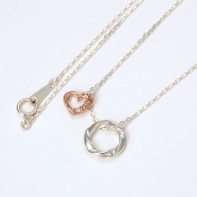 シルバーネックレス