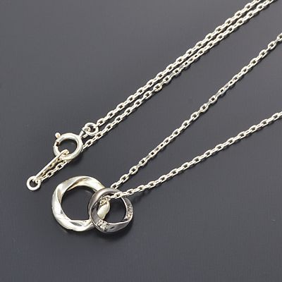 シルバーネックレス