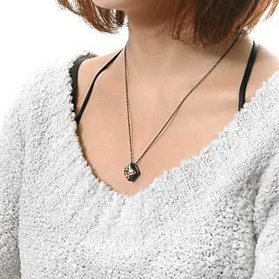 シルバーネックレス