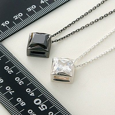 シルバーペアネックレス