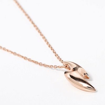 シルバーネックレス