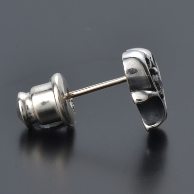 シルバースタッドピアス(片耳用)