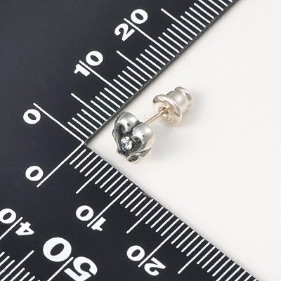 シルバースタッドピアス(片耳用)
