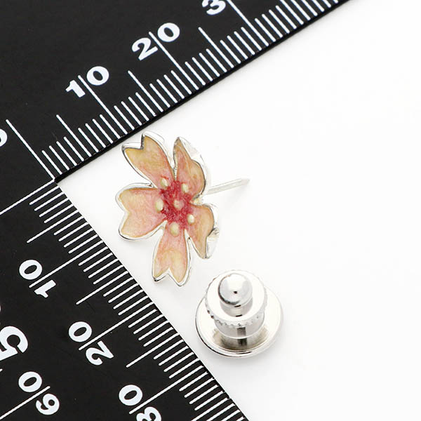 シルバーピンバッチ(サクラ)