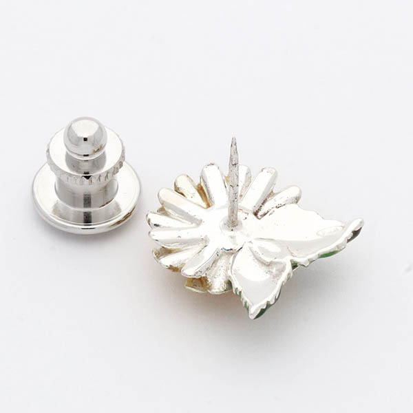 シルバーピンバッチ(キク)