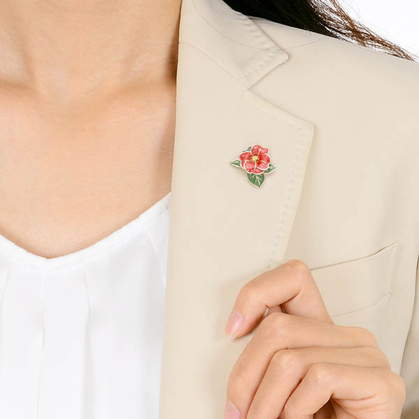 シルバーピンバッチ(ツバキ)