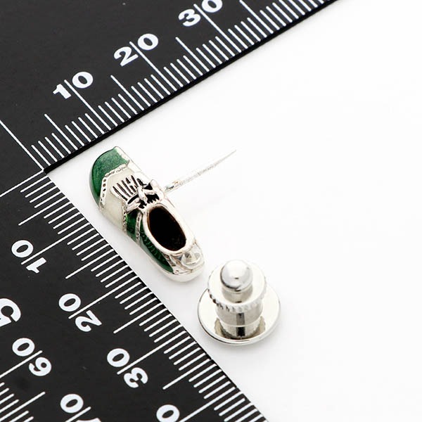 シルバーピンバッチ(靴)