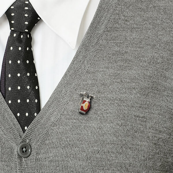 シルバーピンバッチ