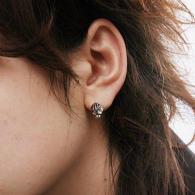 シルバースタッドピアス(片耳用)