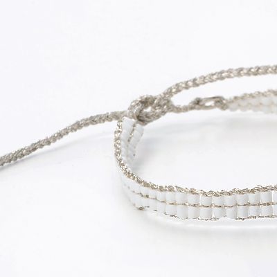 ビーズブレスレット