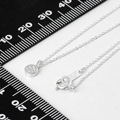 シルバーネックレス