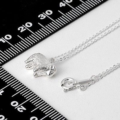 シルバーネックレス