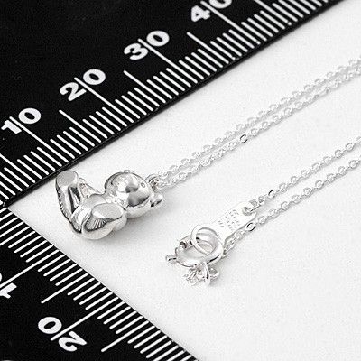 シルバーネックレス