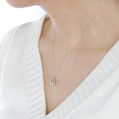 シルバーネックレス