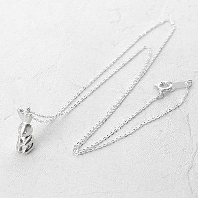 シルバーネックレス