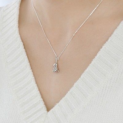 シルバーネックレス