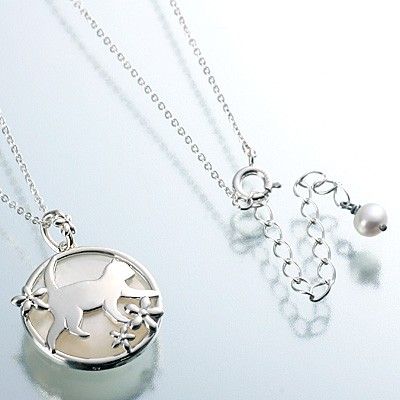 シルバーネックレス