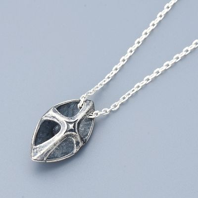 シルバーネックレス