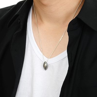 シルバーネックレス