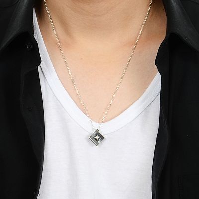 シルバーネックレス