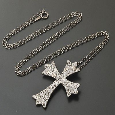 シルバーネックレス