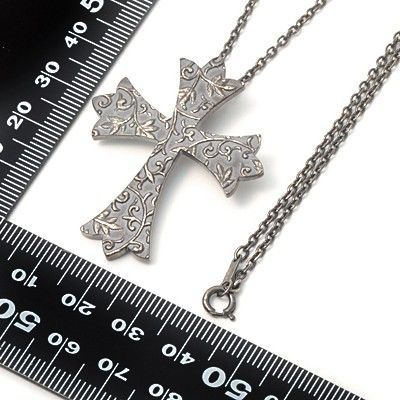 シルバーネックレス
