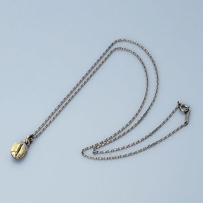 シルバーネックレス