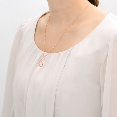 シルバーネックレス