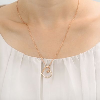 シルバーネックレス