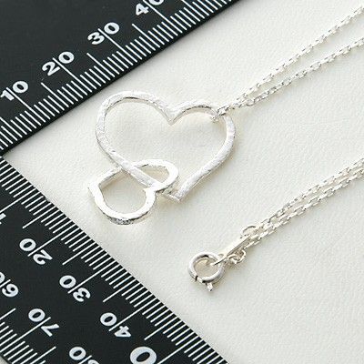 シルバーネックレス