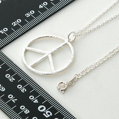 シルバーネックレス