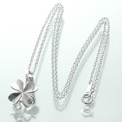 シルバーネックレス