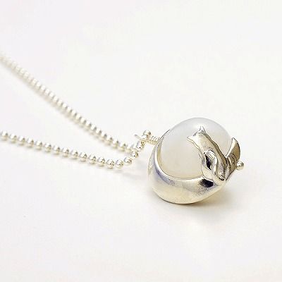 シルバーネックレス