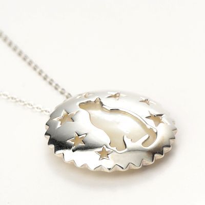 シルバーネックレス