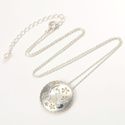 シルバーネックレス