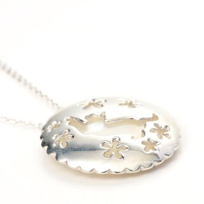 シルバーネックレス