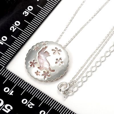 シルバーネックレス